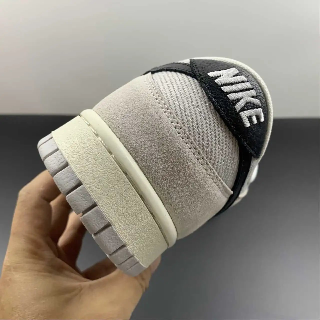 Nike Dunk Low DO9776-001 10