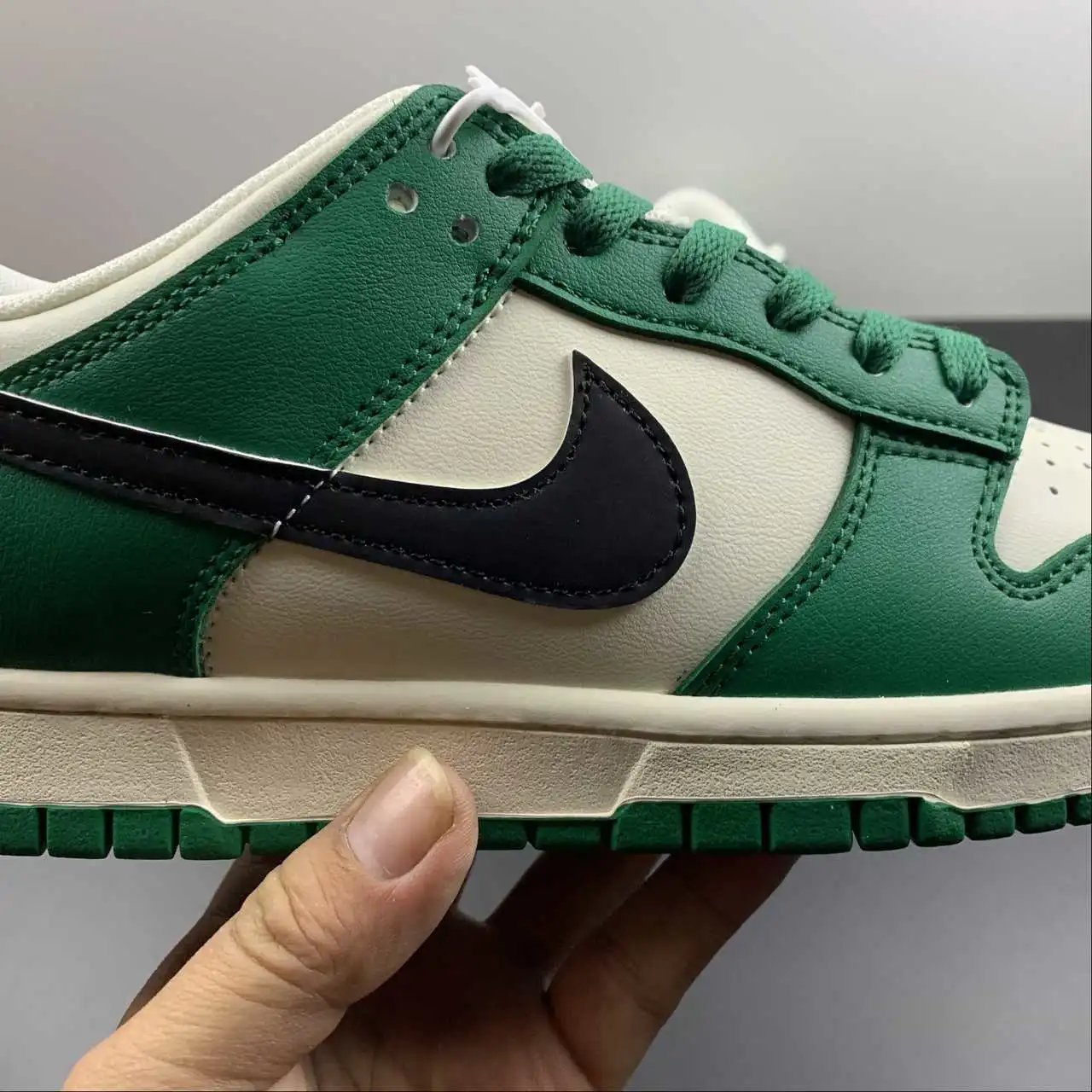 Nike Dunk Low DR9654-100 6