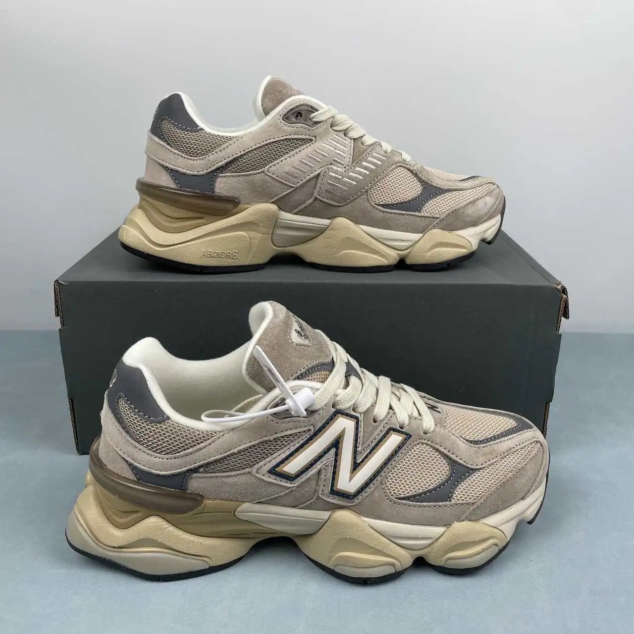 New Balance 9060 U9060EEG