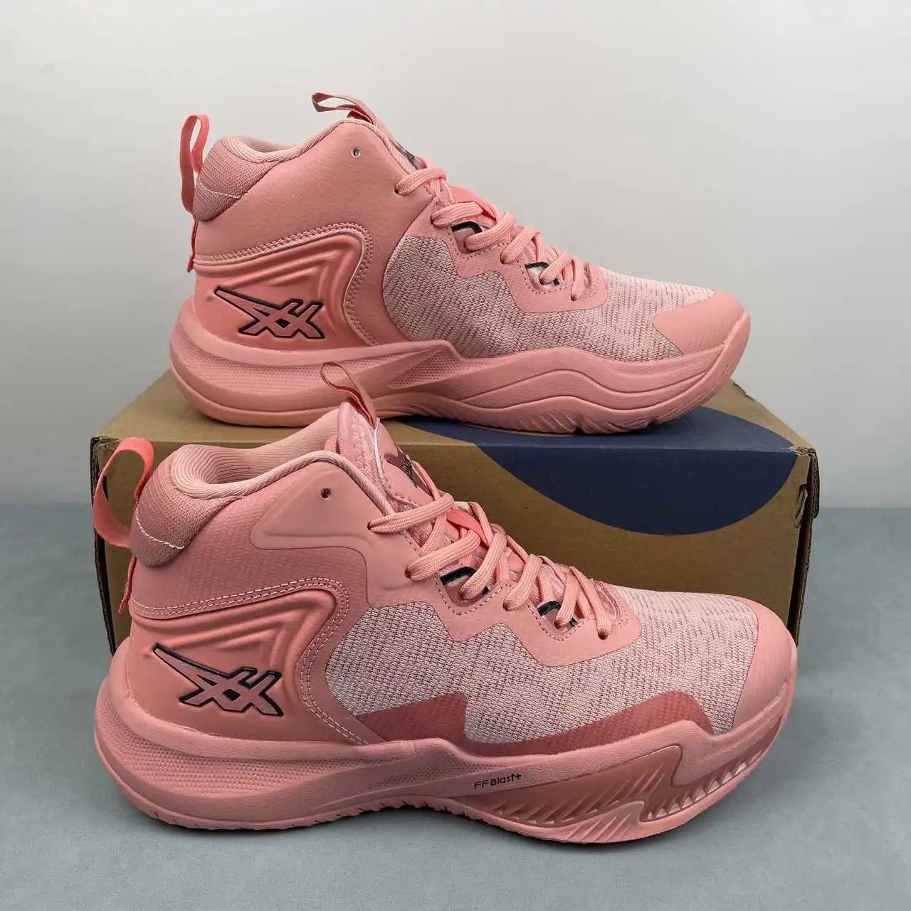 Asics NOVA SURGE 3 1061A048-700