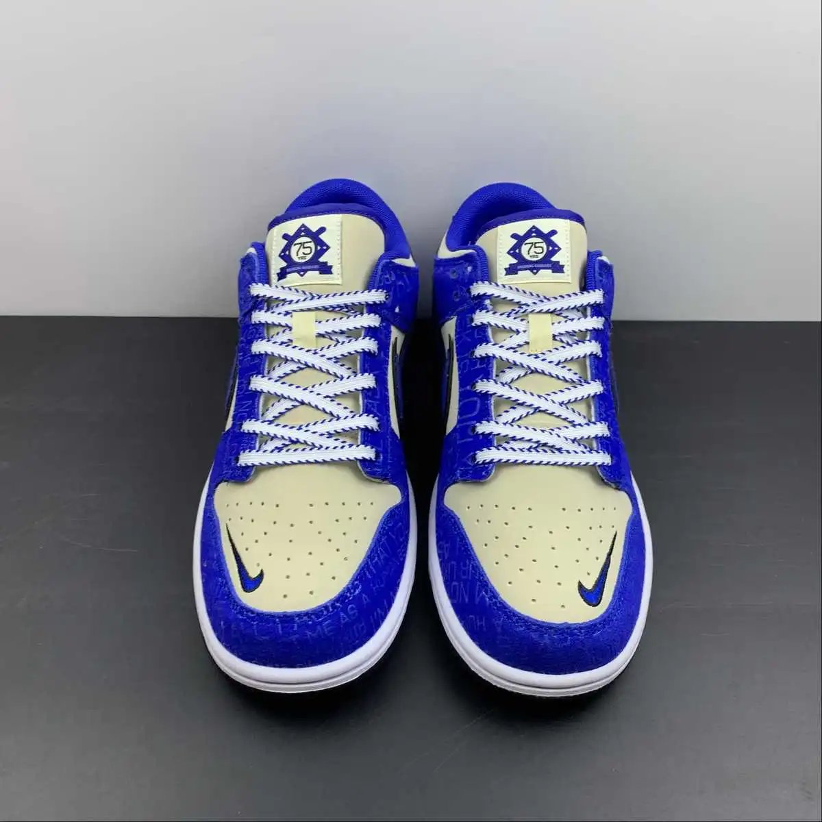 Nike Dunk Low DV2203-400 3