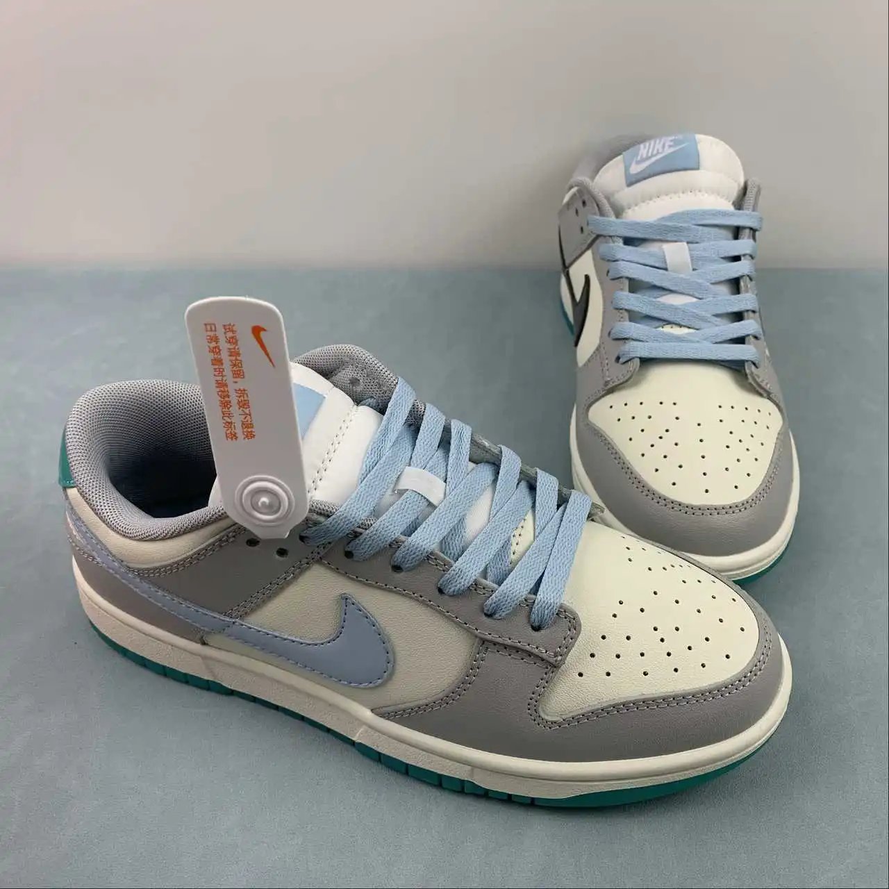 Nike Dunk Low FN3433-141 thumbnail 2