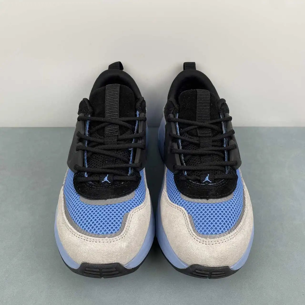 Air Jordan IB3722-402 thumbnail 3