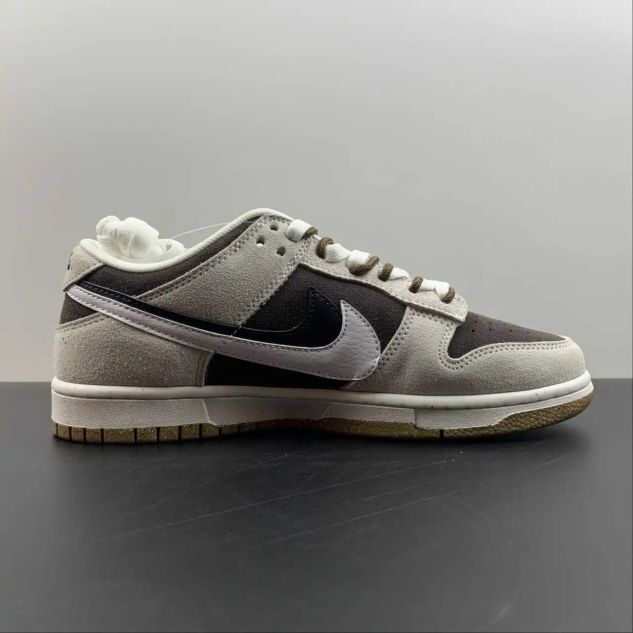 Nike Dunk Low DO9457-106 5