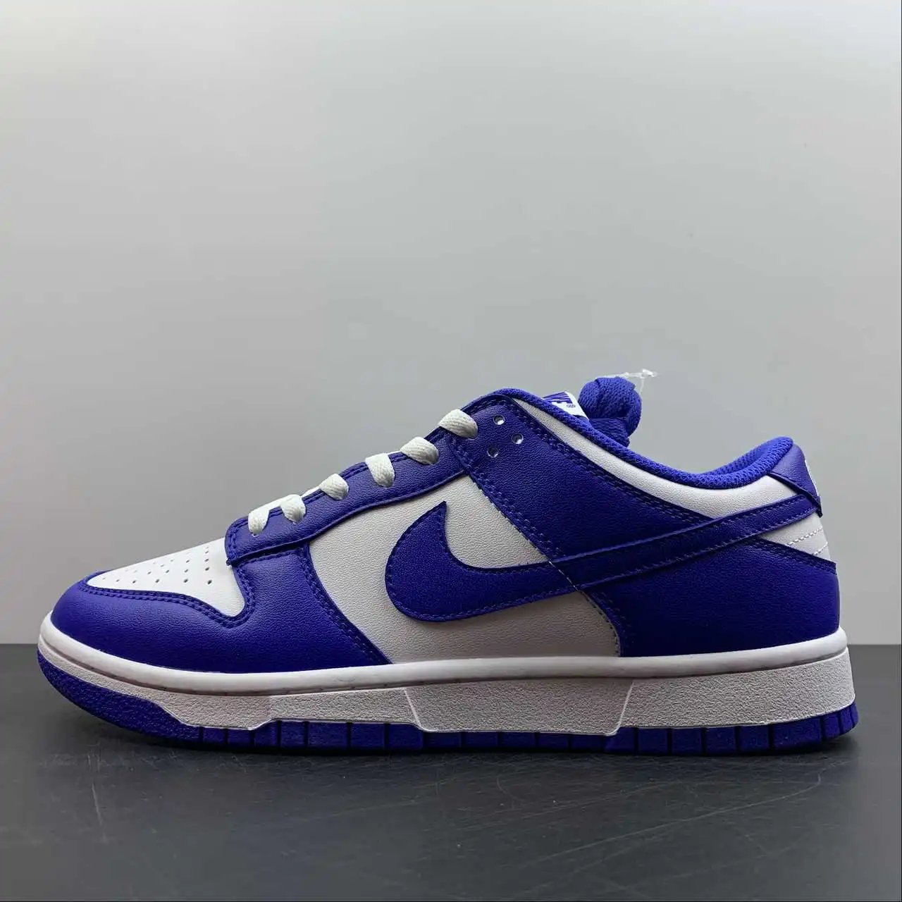 Nike Dunk Low DV7067-400 4