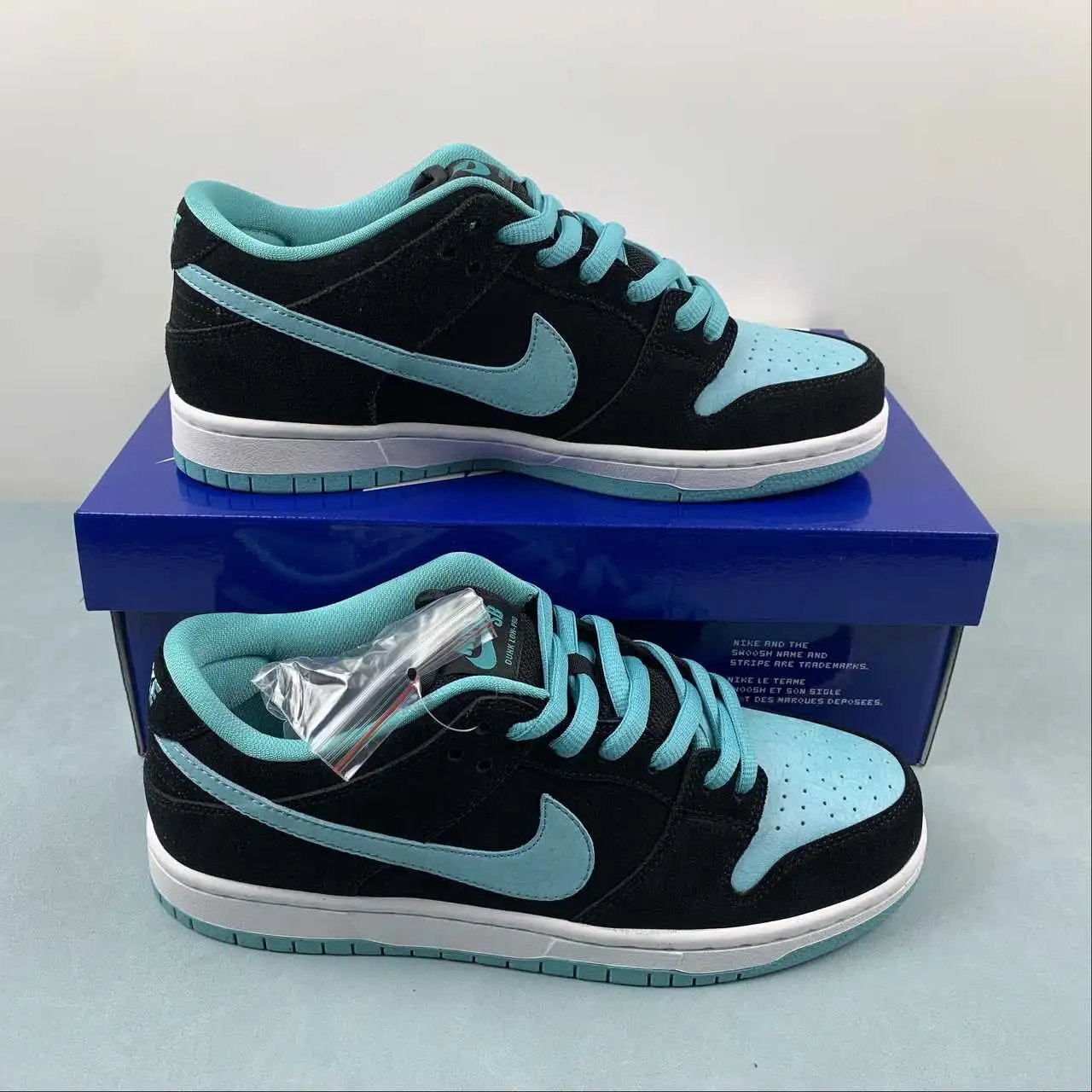 Nike Dunk Low 304292-030