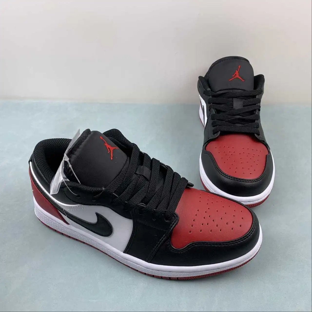 Air Jordan 1 Low 553558-161 thumbnail 2