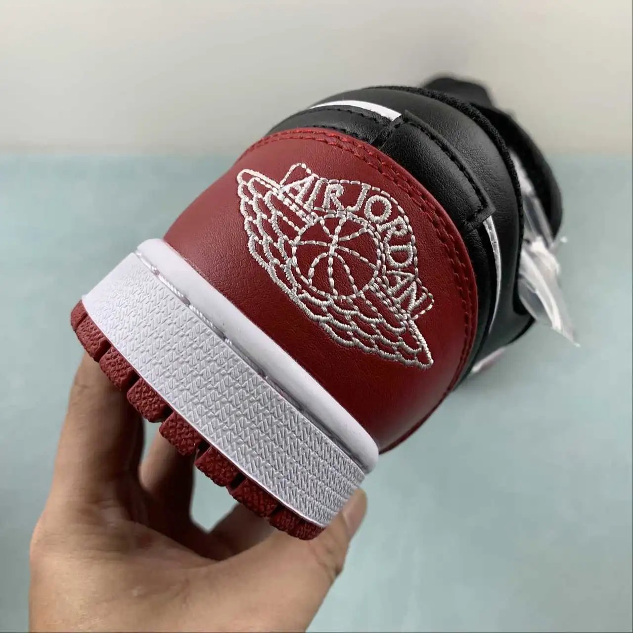 Air Jordan 1 Low 553558-161 10