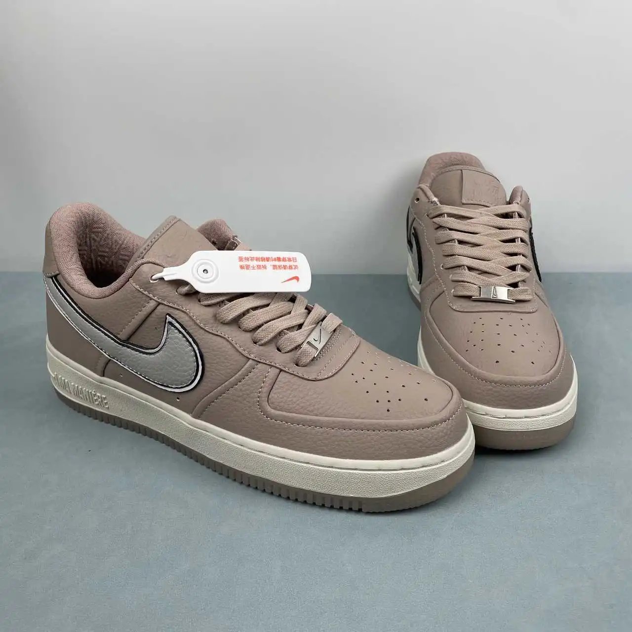 Nike Air Force 1 HF4084-200 thumbnail 2