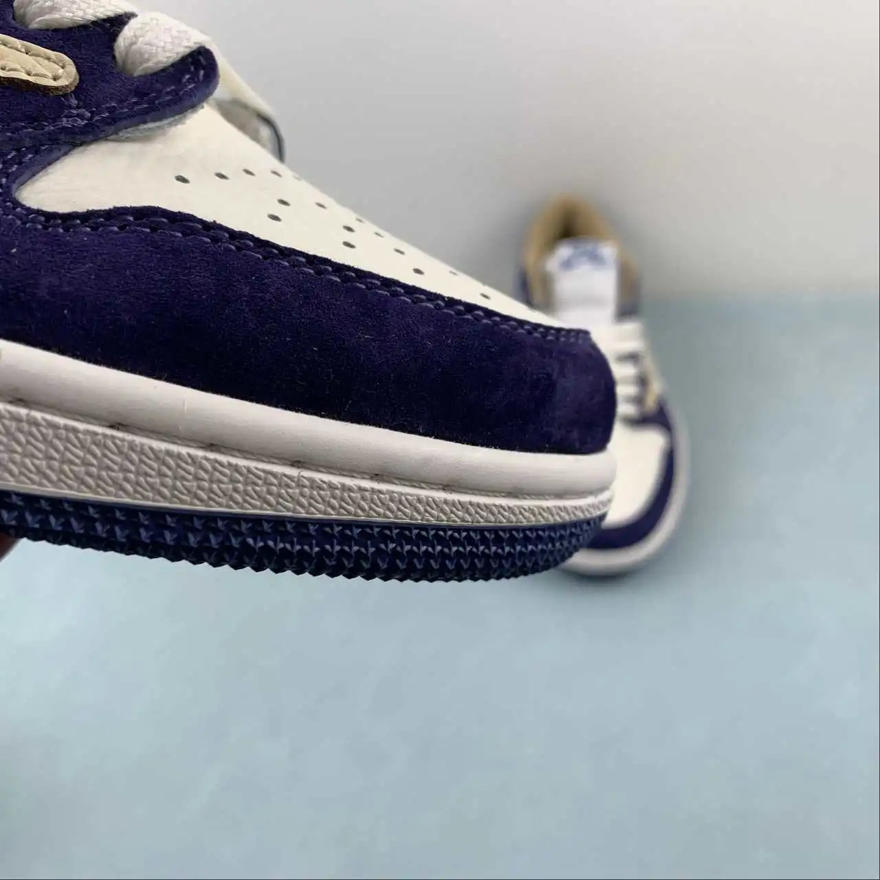 Air Jordan 1 Low DM7866-808 7