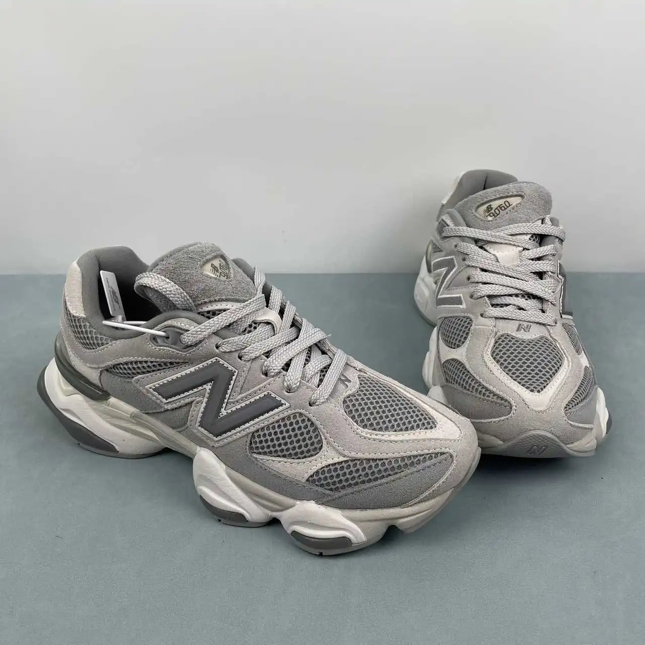 New Balance 9060 U9060ERD thumbnail 2