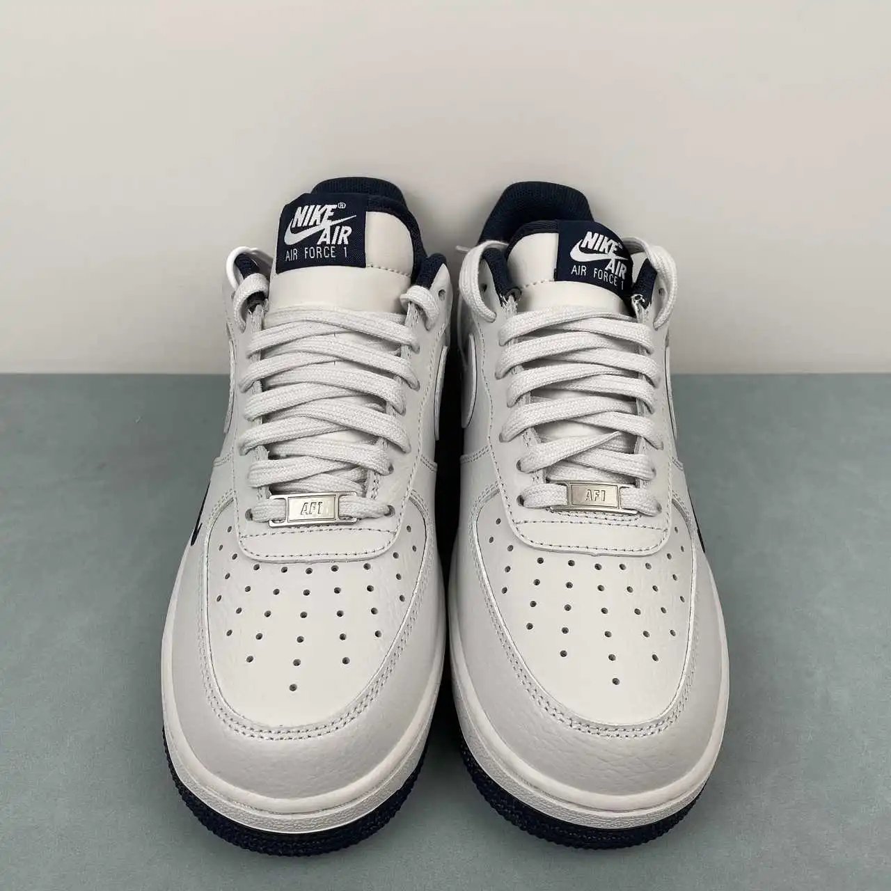 Nike Air Force 1 HM9483-001 thumbnail 3