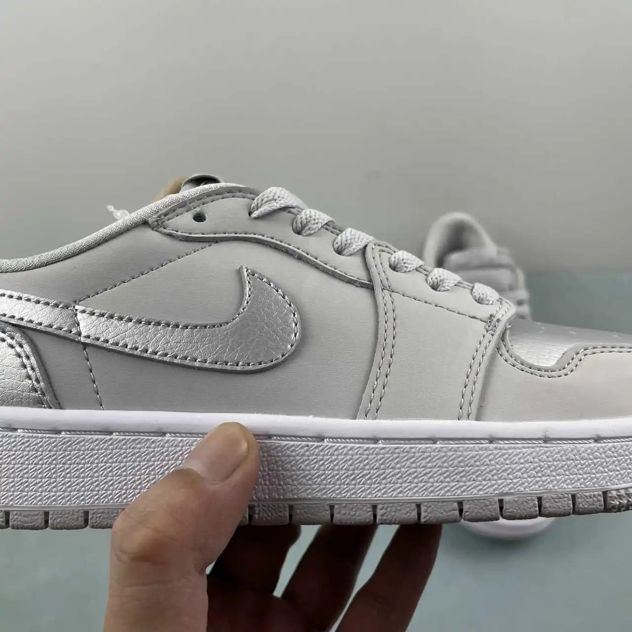Air Jordan 1 Low CZ0790-002 9