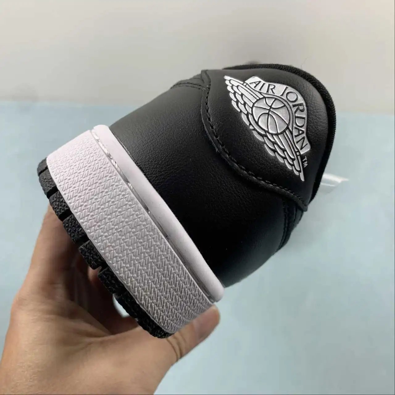 Air Jordan 1 Low CZ0790-110 10
