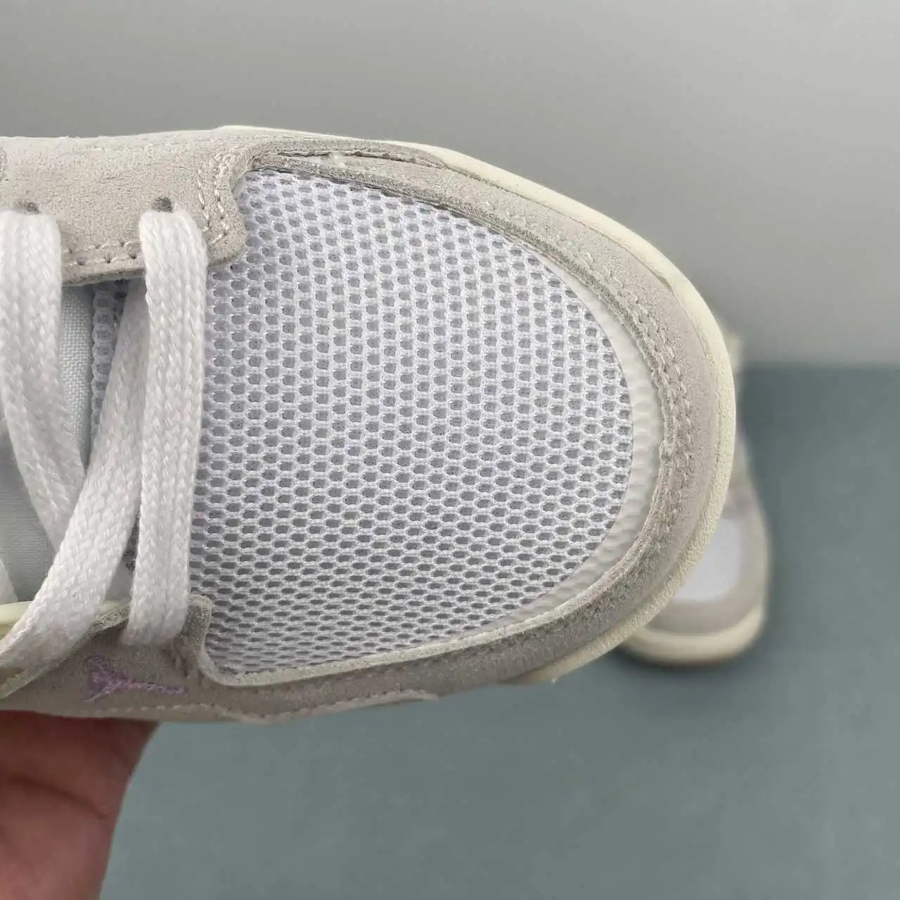 Air Jordan CMFT Era HQ0506-105 10