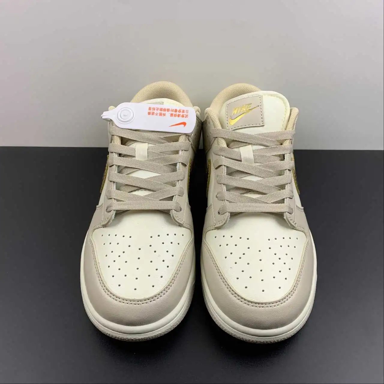 Nike Dunk Low DX5930-100 3