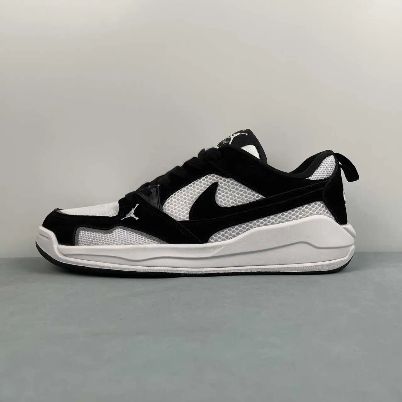 Air Jordan Flight Court HJ6777-001 5