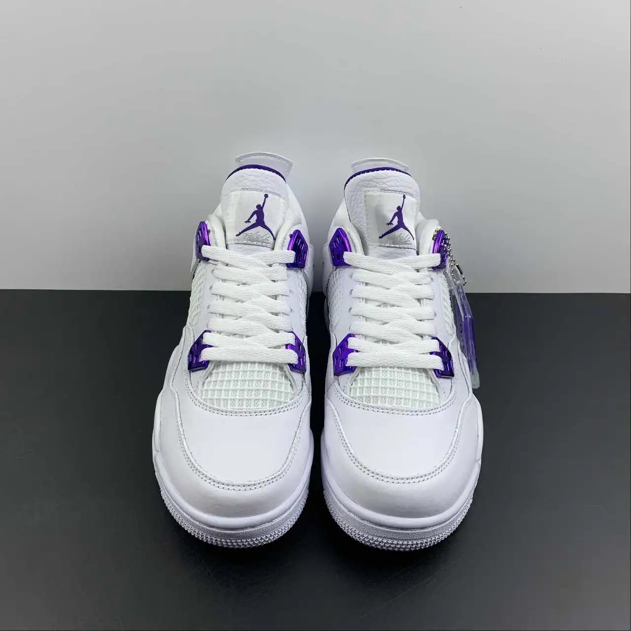 Air Jordan 4 408452-115 thumbnail 4