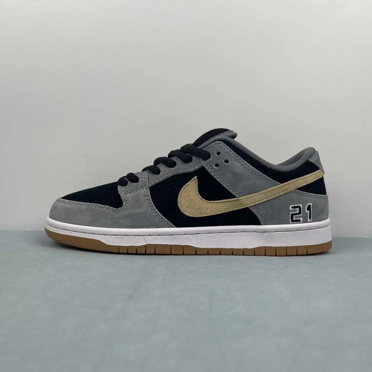 Nike Dunk Low Black Grey Gold – BQ6817-204 thumbnail 4