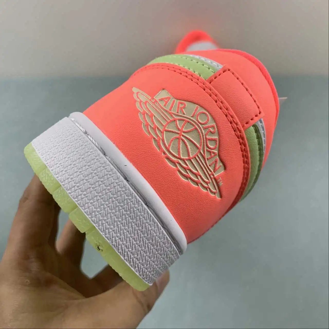 Air Jordan 1 Low FN6772-671 10