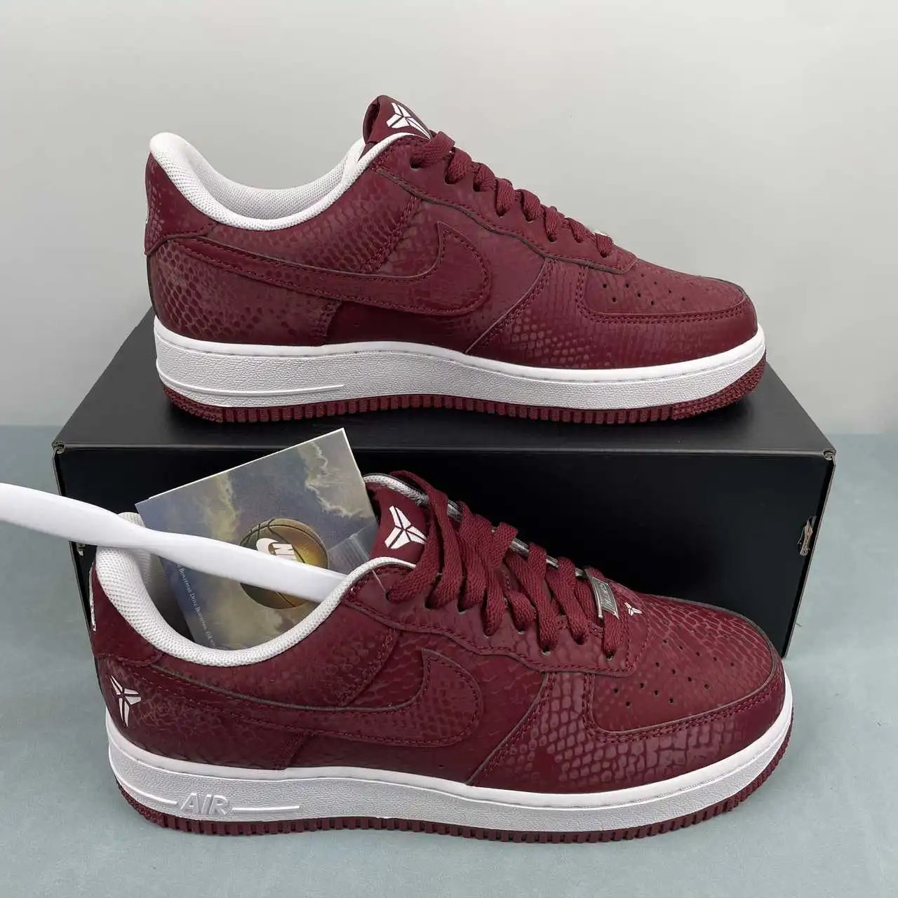 Nike Air Force 1 IB0018-600