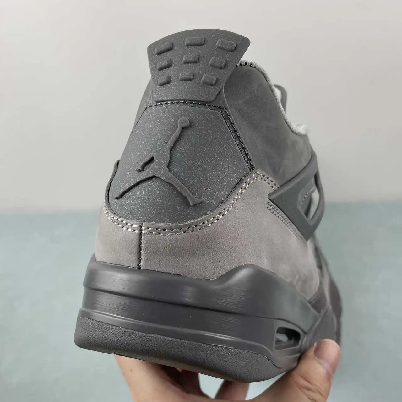 Air Jordan 4 FQ7928-001 9