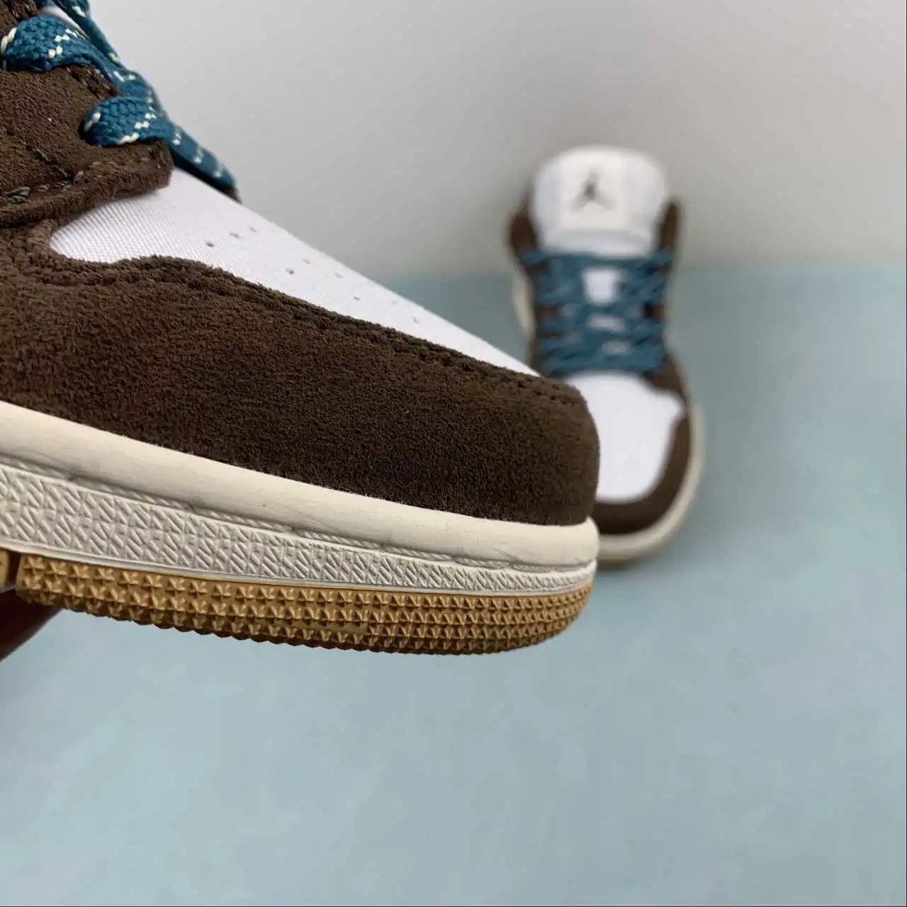 Air Jordan 1 Low FB2216-200 7