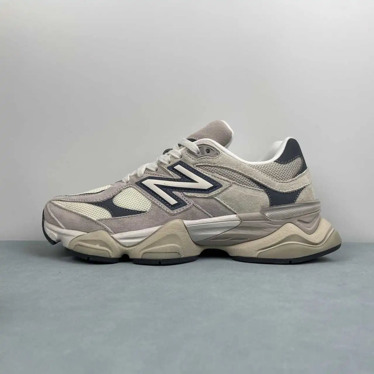 New Balance 9060 U9060EEB thumbnail 4