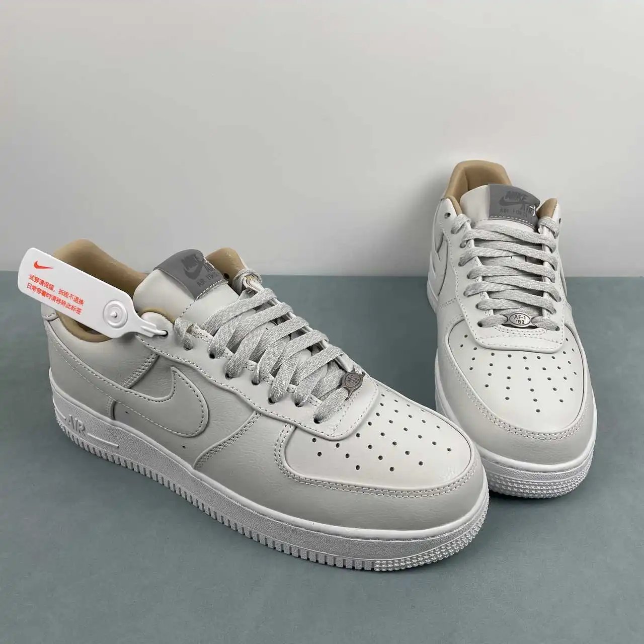 Nike Air Force 1 IB1406-111 thumbnail 2