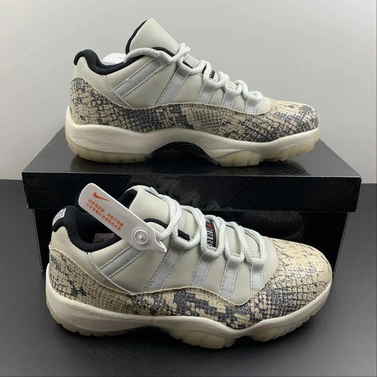 Air Jordan 11 CD6846-002