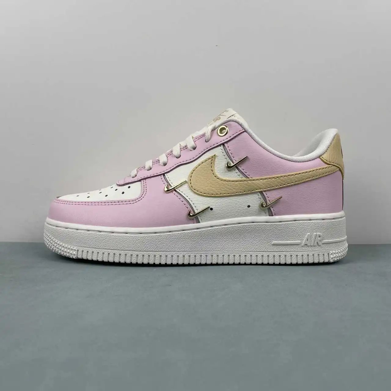Nike Air Force 1 IB2574-600 thumbnail 4