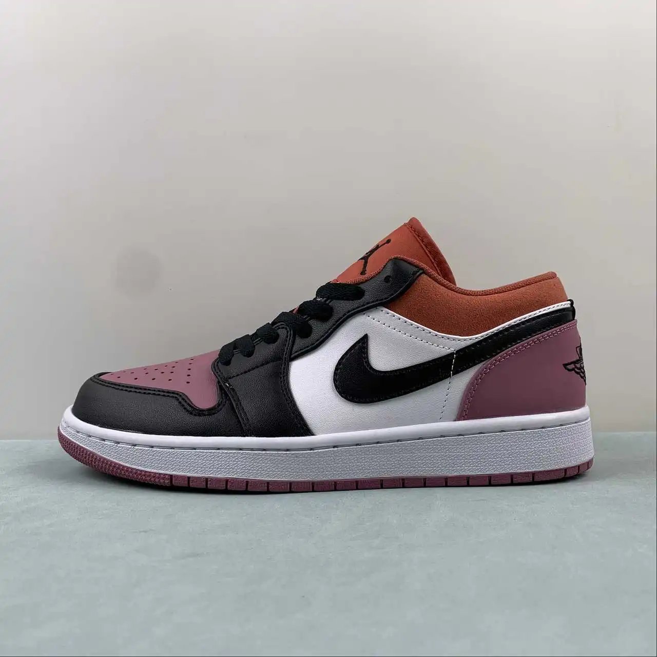 Air Jordan 1 Low FB9908-102 5