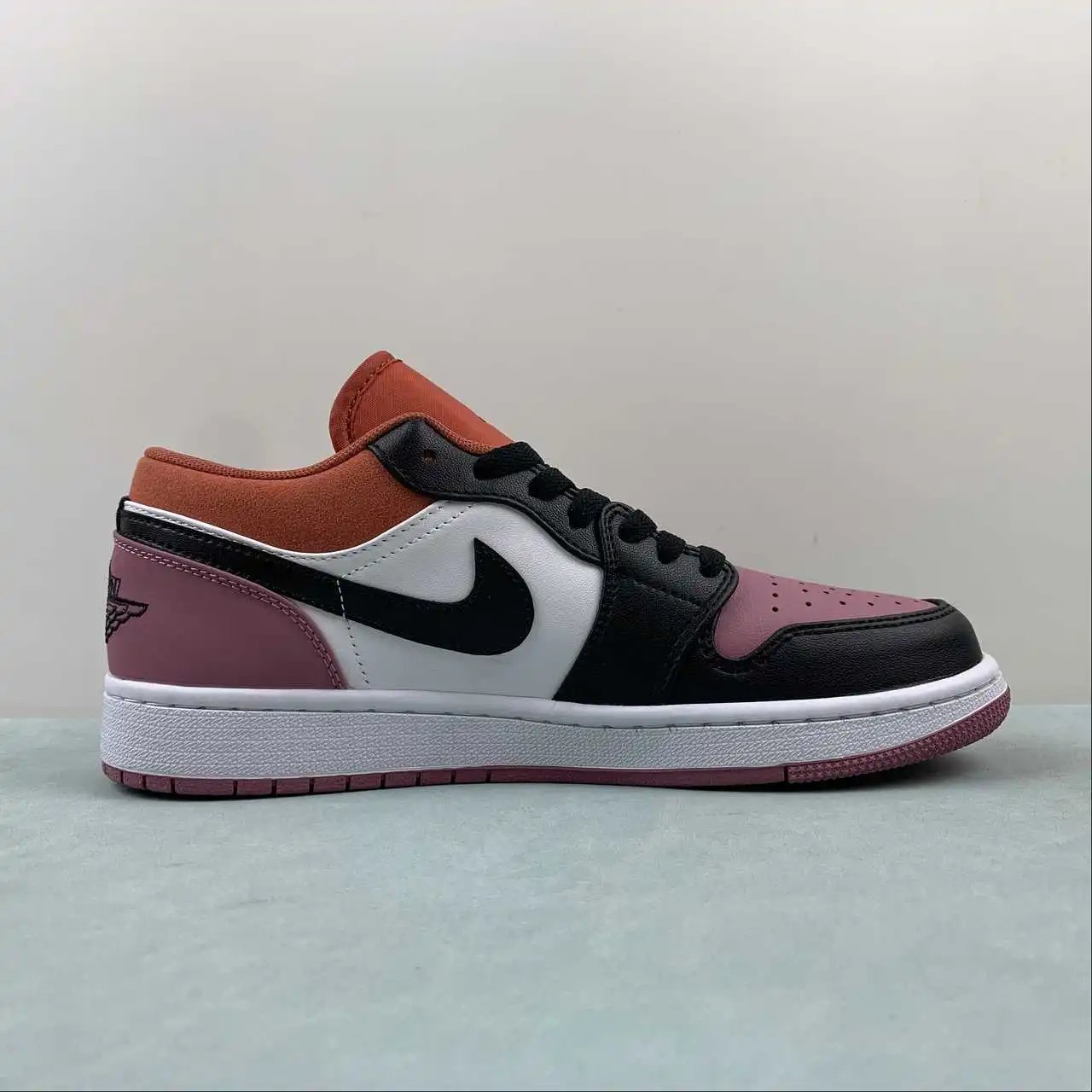 Air Jordan 1 Low FB9908-102 6