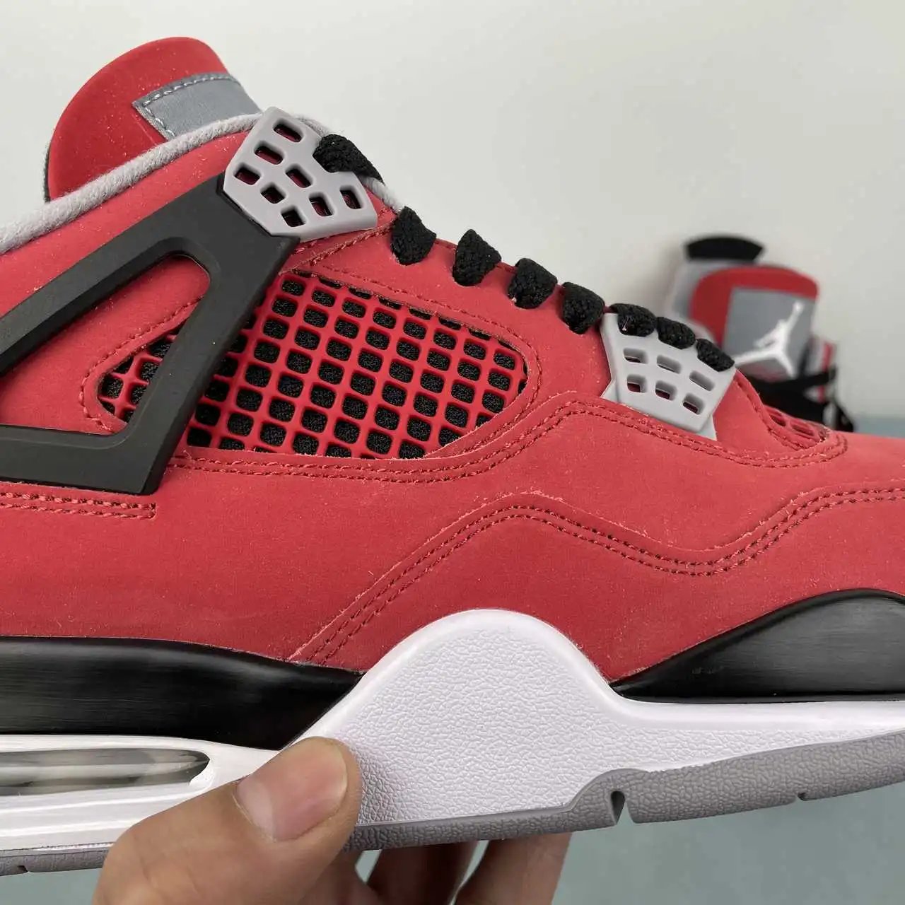 Air Jordan 4 FQ8138-600 9
