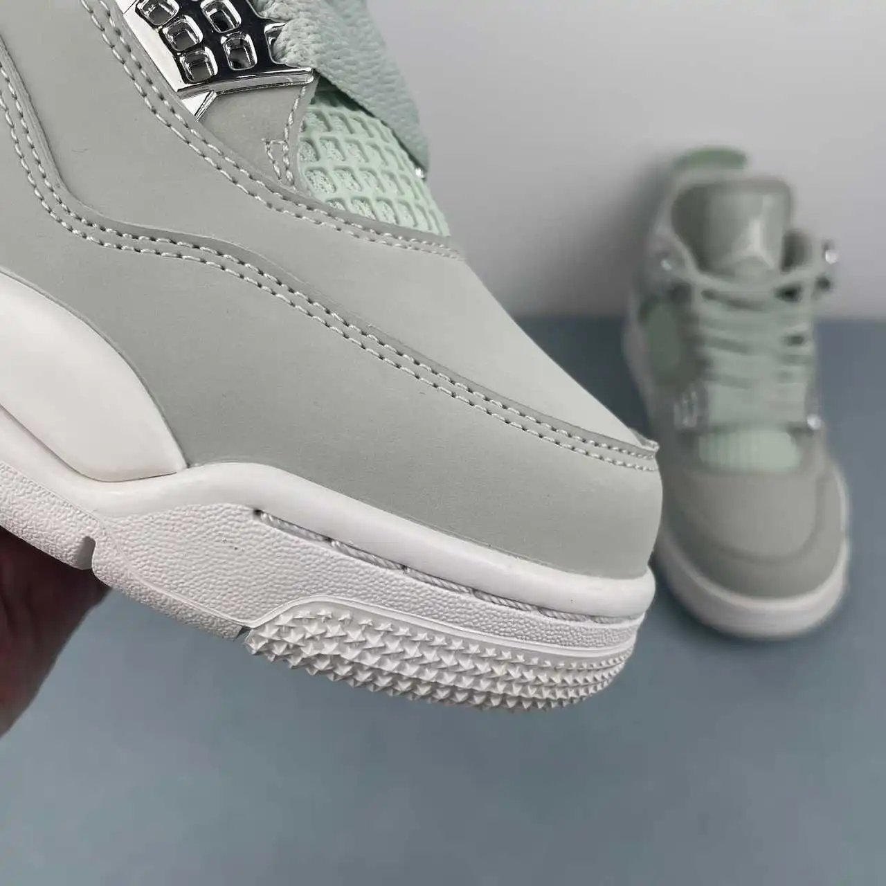 Air Jordan 4 HV0823-003 9