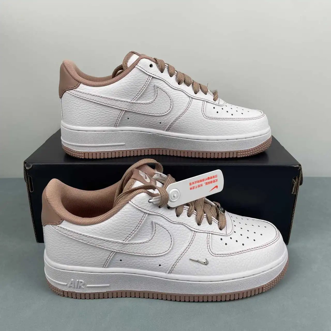 Nike Air Force 1 IB6543-100
