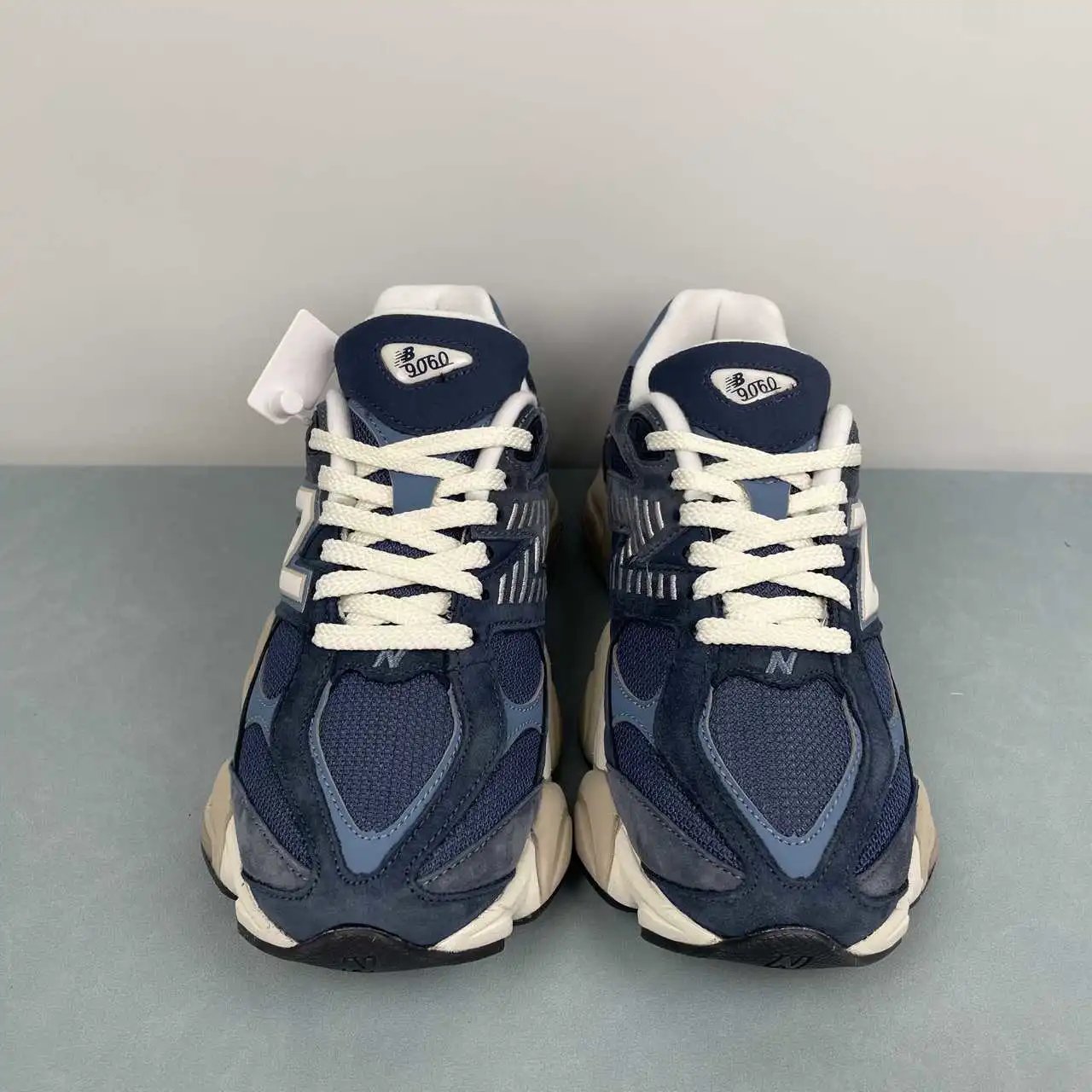 New Balance 9060 U9060EEF thumbnail 3