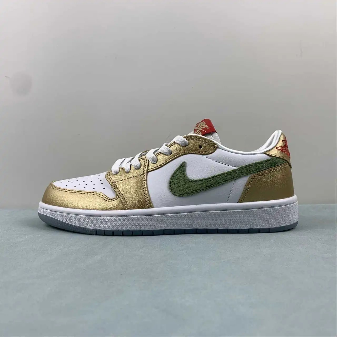Air Jordan 1 Low FQ6593-100 5
