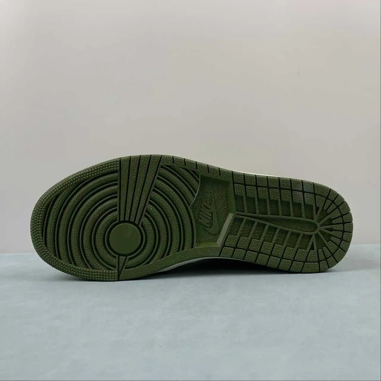 Air Jordan 1 Low FD6819-300 11