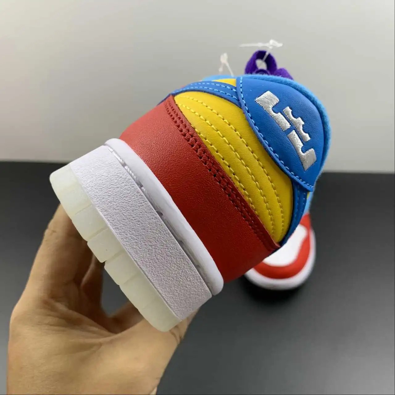 Nike Dunk Low DH8009-600 10