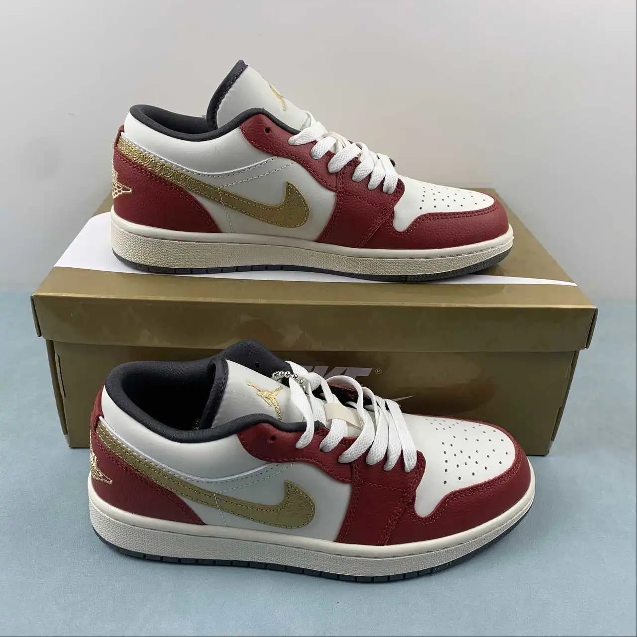 Air Jordan 1 Low FJ5735-100