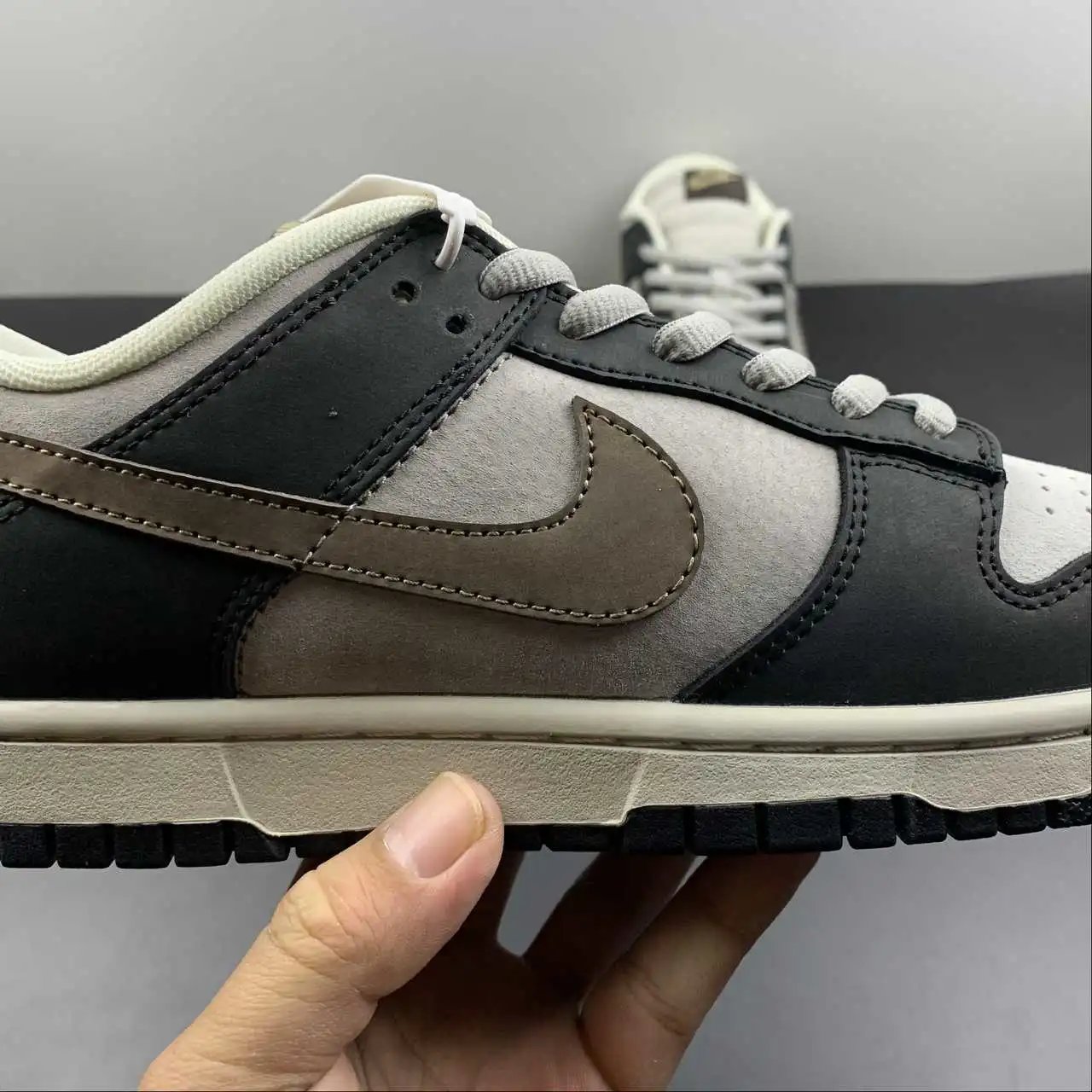Nike Dunk Low LF0039-003 6