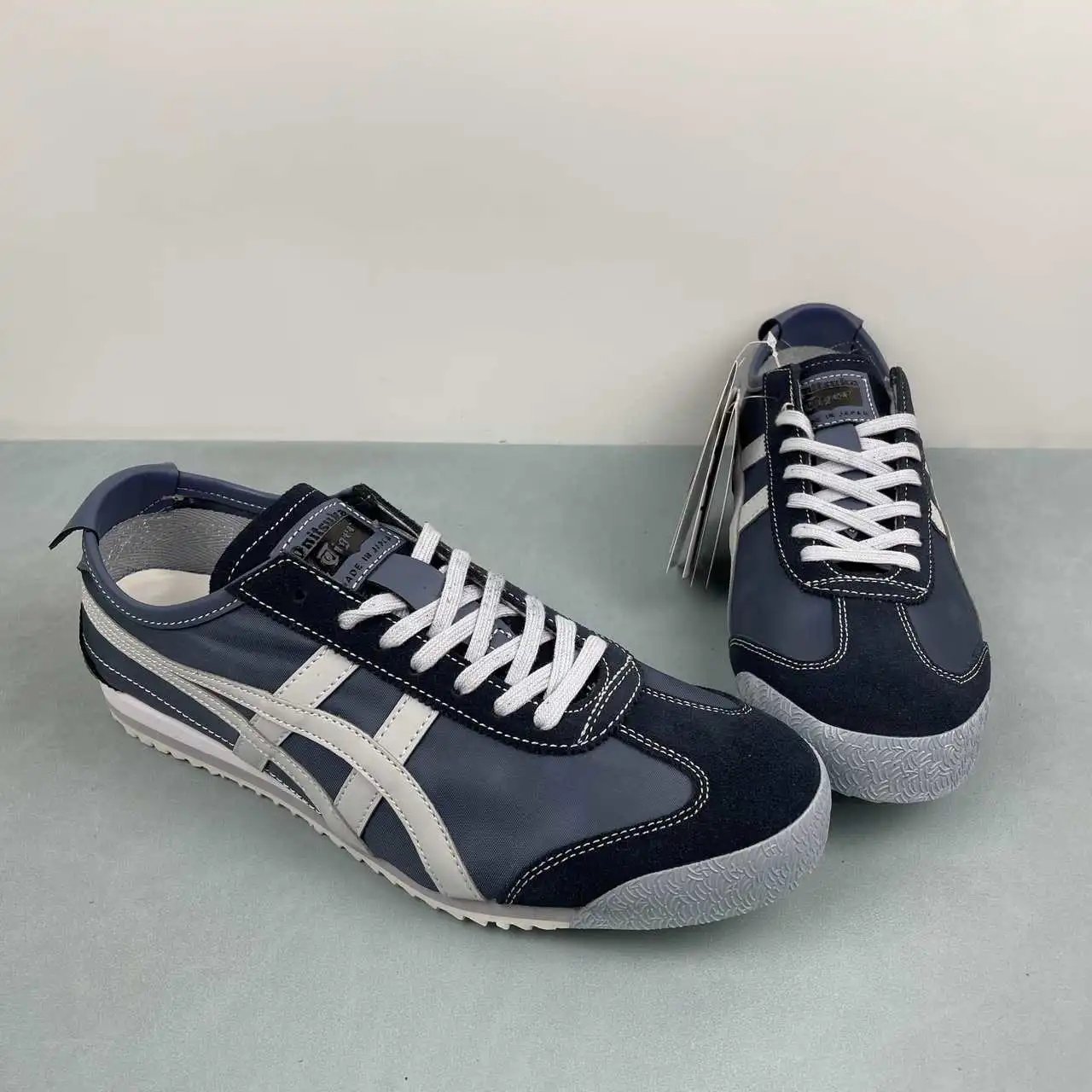Asics Onitsuka tiger MEXICO 66 1183C460-400 thumbnail 2