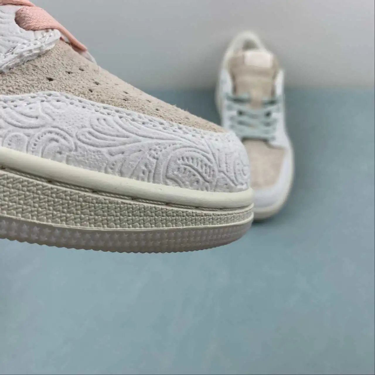Air Jordan 1 Low FZ0455-200 7