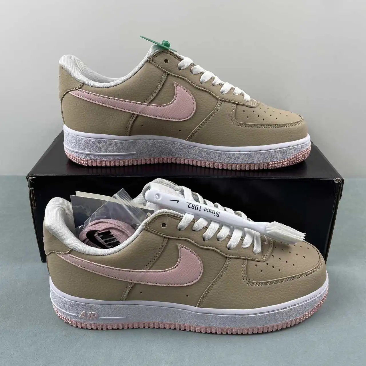 Nike Air Force 1 845053-201
