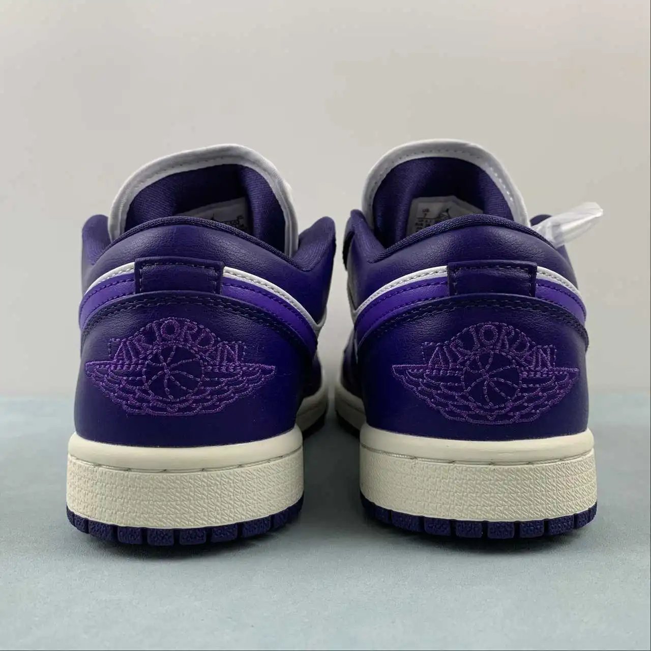 Air Jordan 1 Low DC0774-502 thumbnail 4