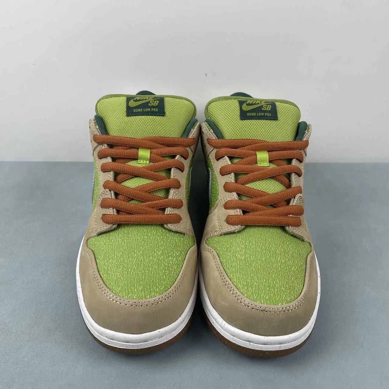 Nike Dunk Low FQ7585-200 thumbnail 3