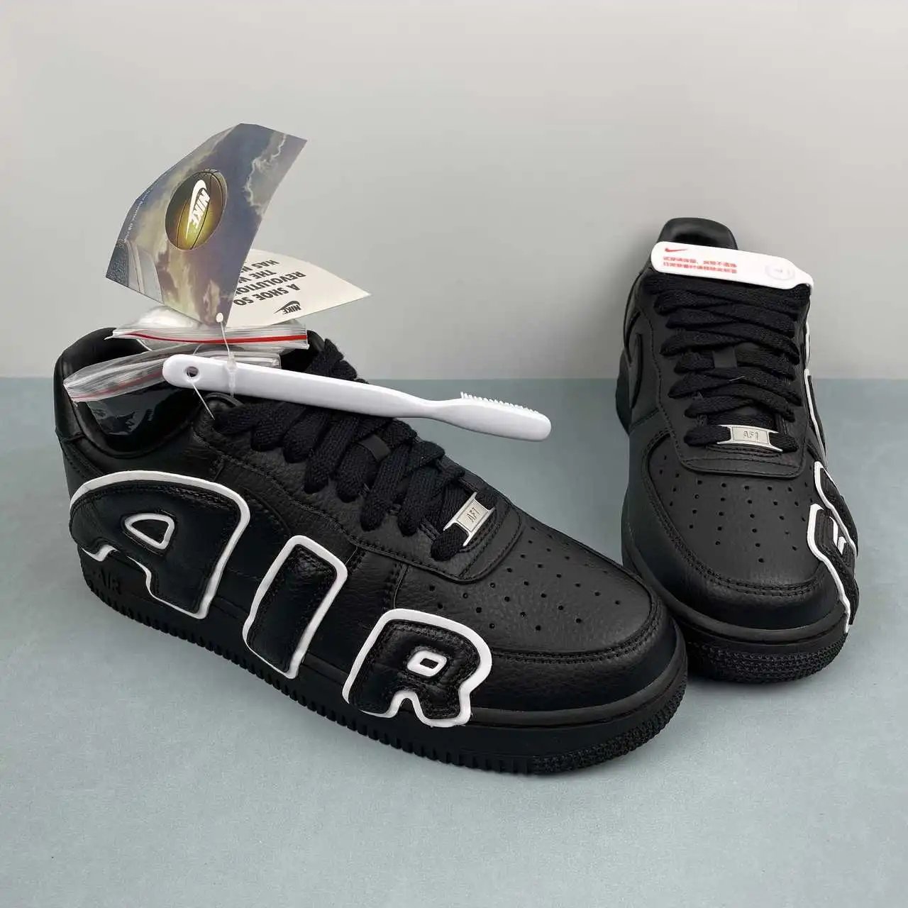 Nike Air Force 1 HJ8463-001 thumbnail 2