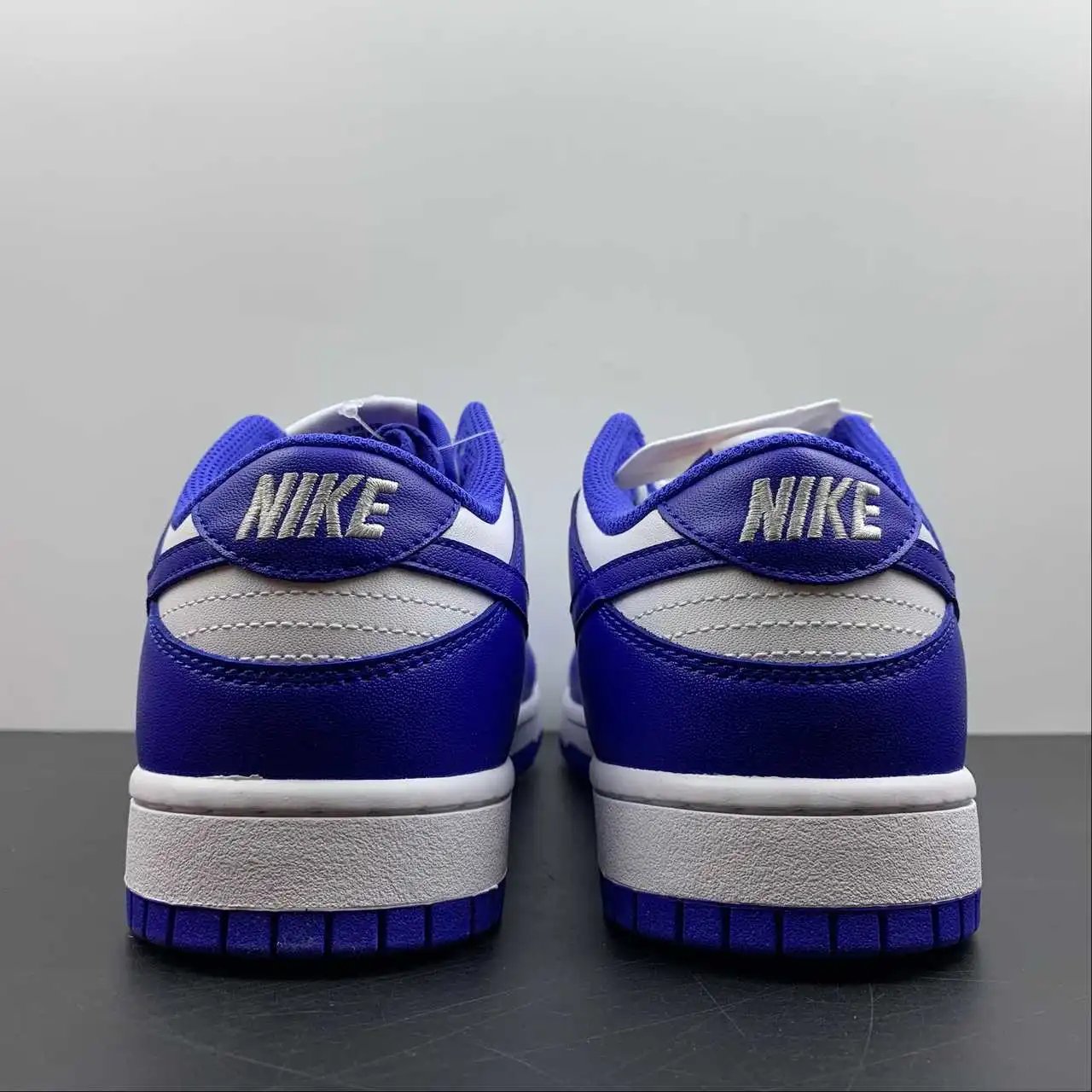 Nike Dunk Low DV7067-400 11