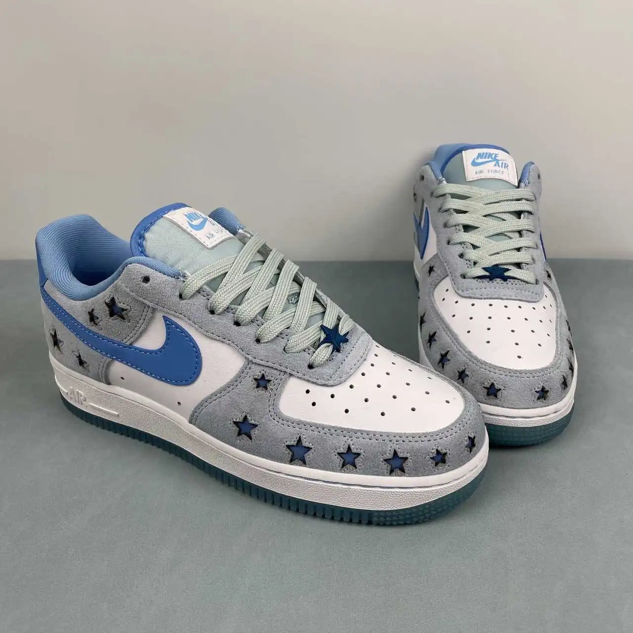 Nike Air Force 1 HQ8051-400 thumbnail 2